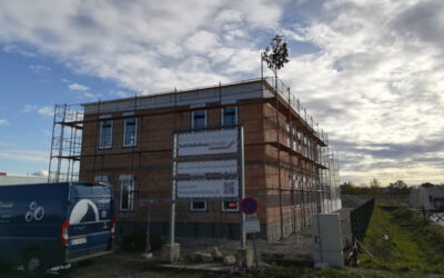 Our new company building – topping out ceremony