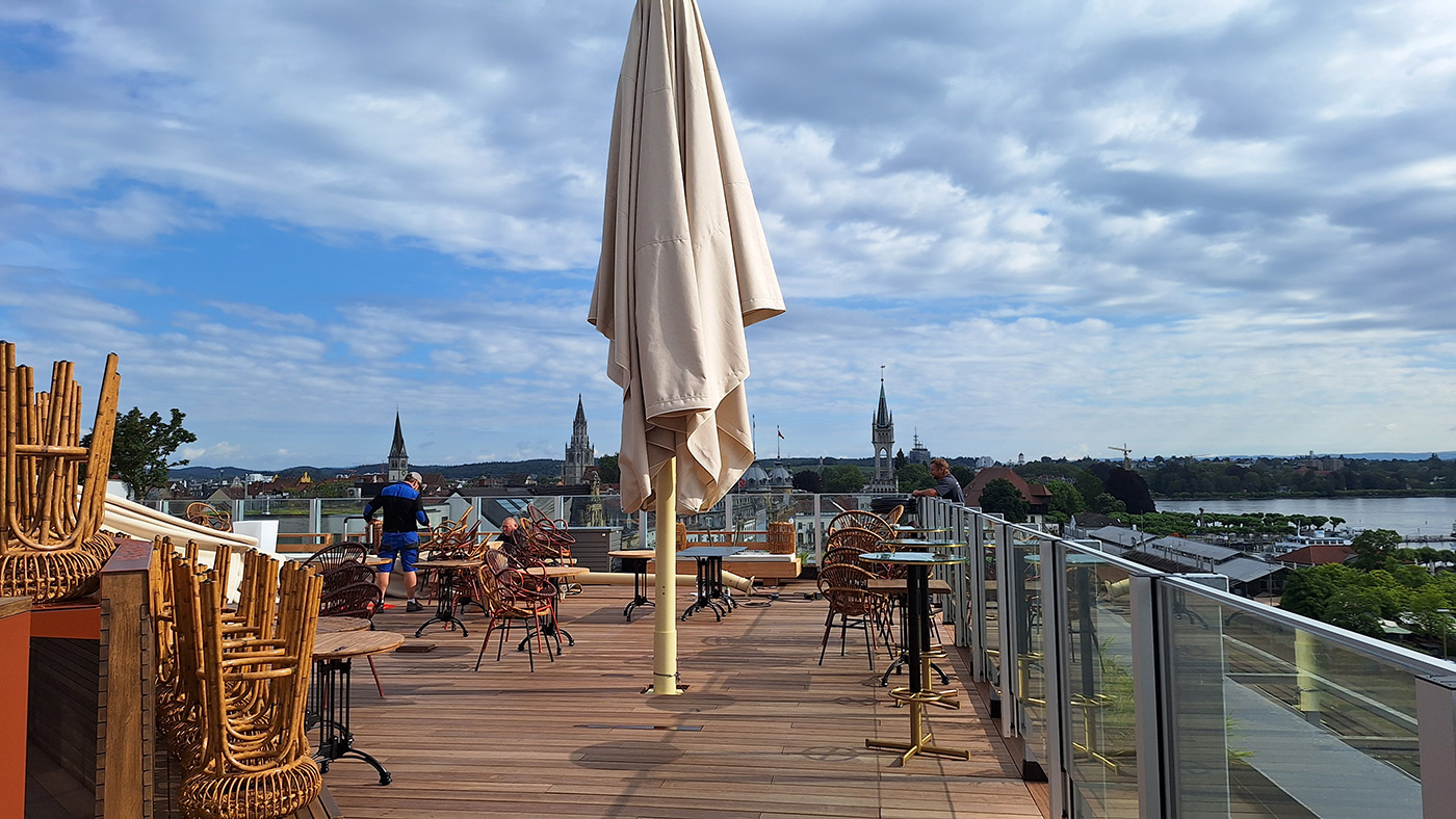 Raintime-Dachterrasse-Nebelanlage-Glorious-Bastards-Konstanz