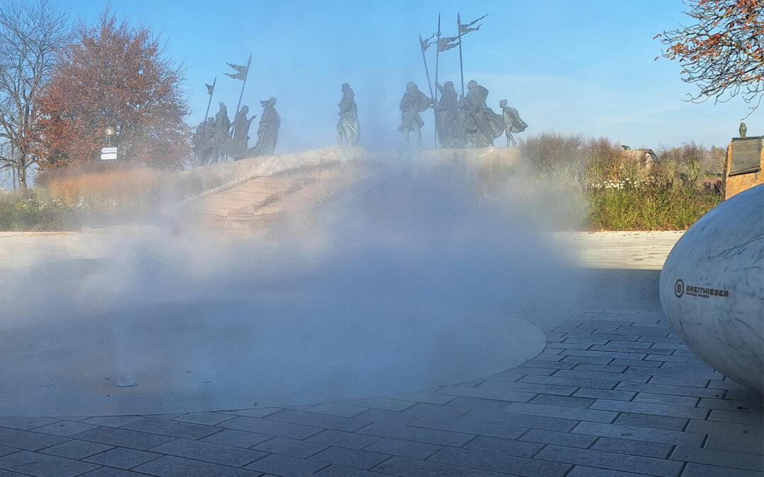 Die Wasserspielinstallation am Nibelungenbrunnen in Tulln